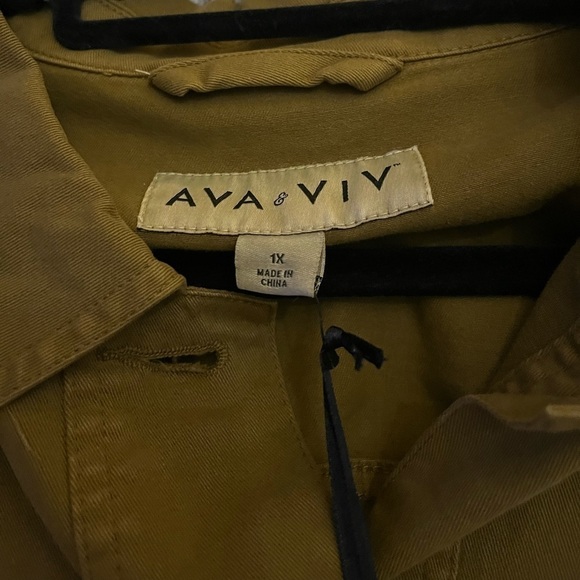 Ava & Viv Plus Size Anorak Jacket - Picture 5 of 5